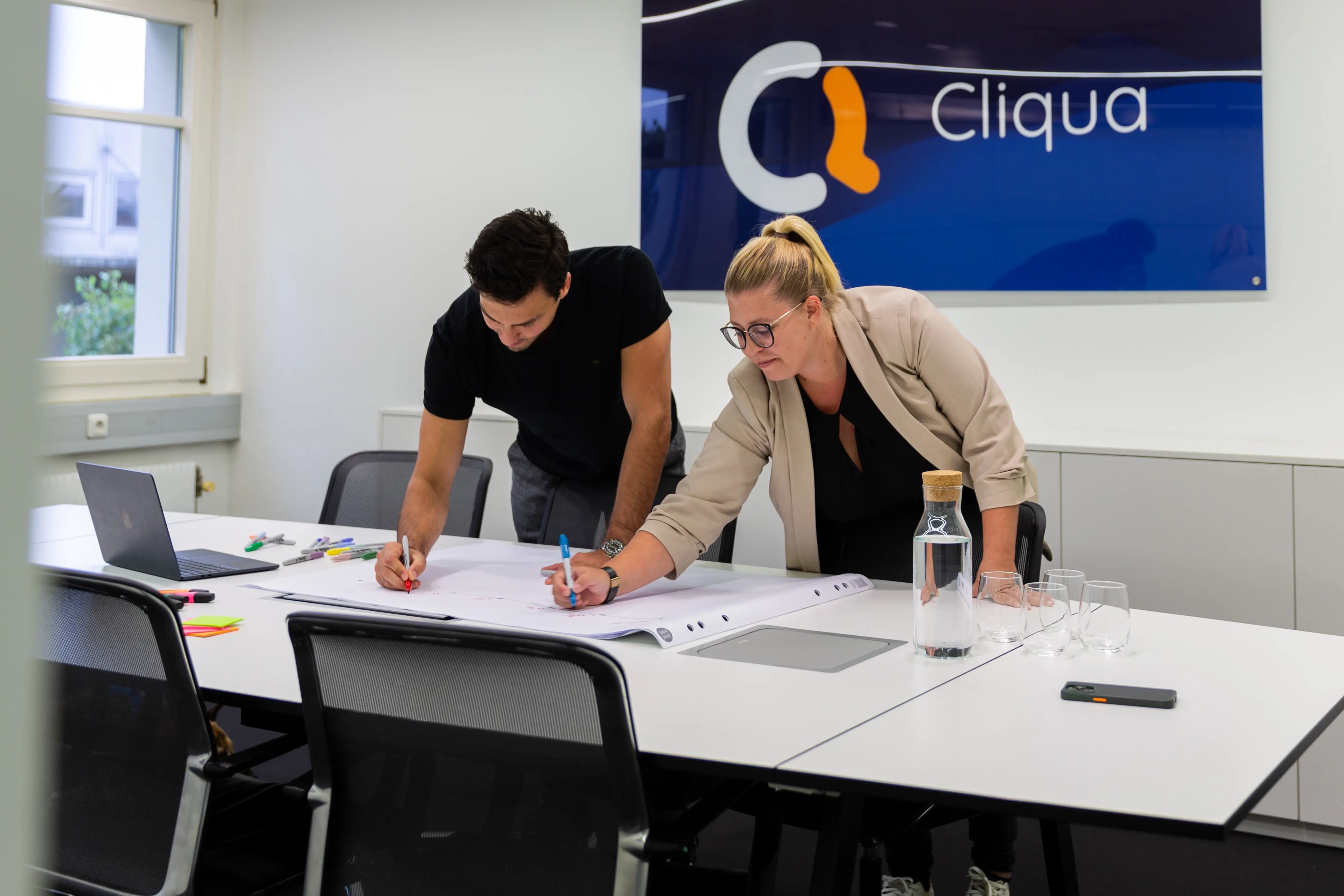 Cliqua Team im Workshop